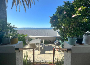 Kalk Bay Stylish 2 Bed Seaviews Garden BBQ Pool 4SJT